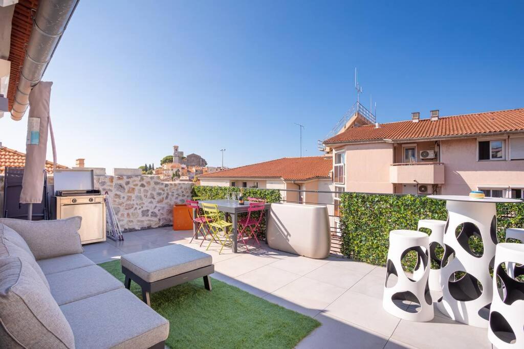 Experience Pastour Duplex Penthouse Rooftop 4 Bed&4bath Sea&suquet View Walking Distance Palais Des Congres & Beaches