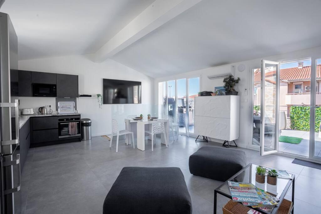 Experience Pastour Duplex Penthouse Rooftop 4 Bed&4bath Sea&suquet View Walking Distance Palais Des Congres & Beaches Appartement *