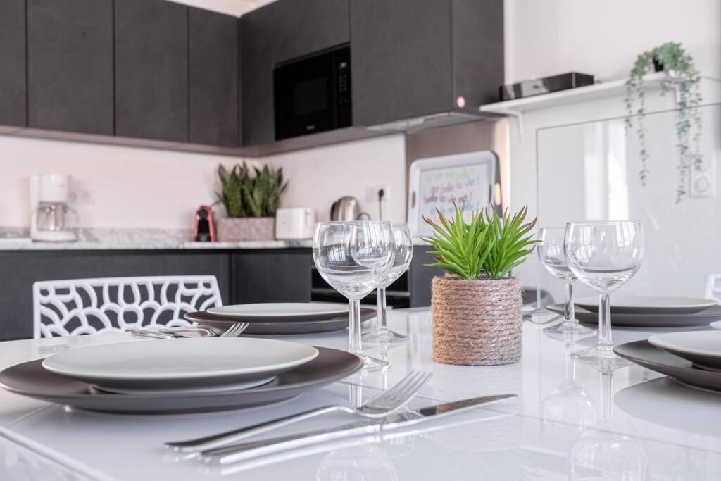 Experience Pastour Duplex Penthouse Rooftop 4 Bed&4bath Sea&suquet View Walking Distance Palais Des Congres & Beaches Appartement *